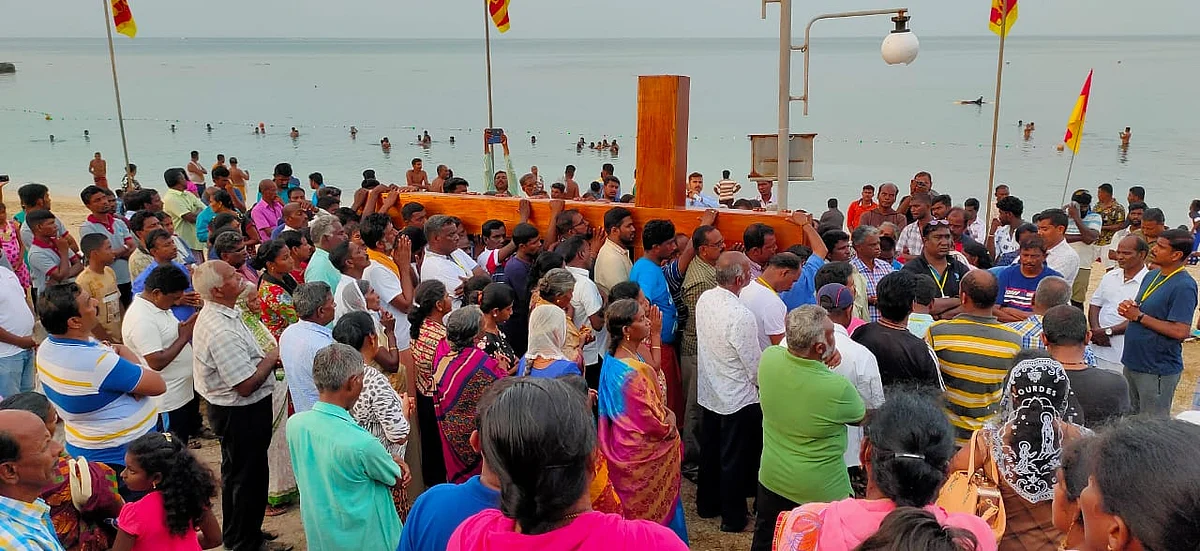 கச்சத் தீவு புனித அந்தோணியர் ஆலய சிலுவை பாதை