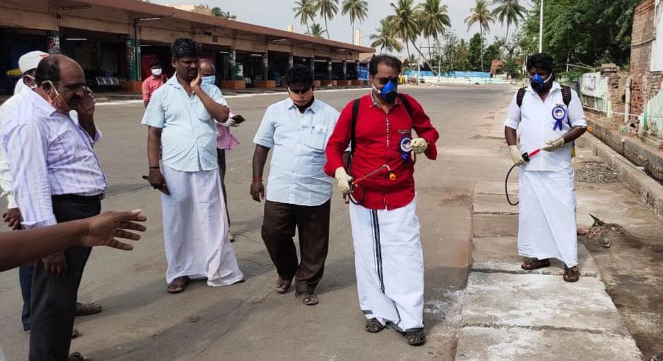 விஜய் ரசிகர்கள்