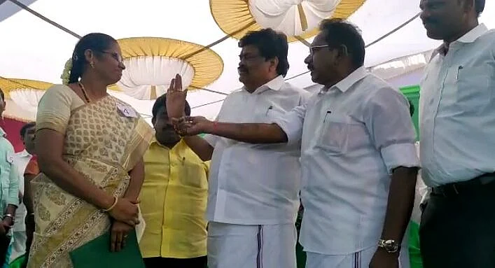 பதிலளிக்கும் செல்லூர் ராஜு