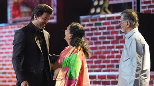 மாஸ்டர் விழாவில்