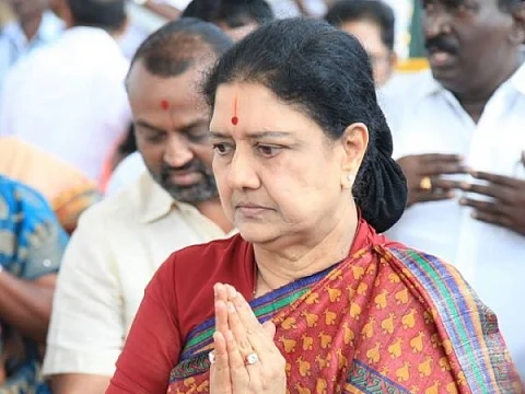 `பரோல் இல்லை; கொரோனா பிரச்னைக்குப் பின் நல்ல செய்தி!’- சசிகலா விவகாரத்தில் தொண்டர்கள் உற்சாகம்