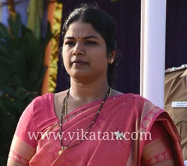 ஆட்சியர் ஷில்பா பிரபாகர்சதீஷ்
