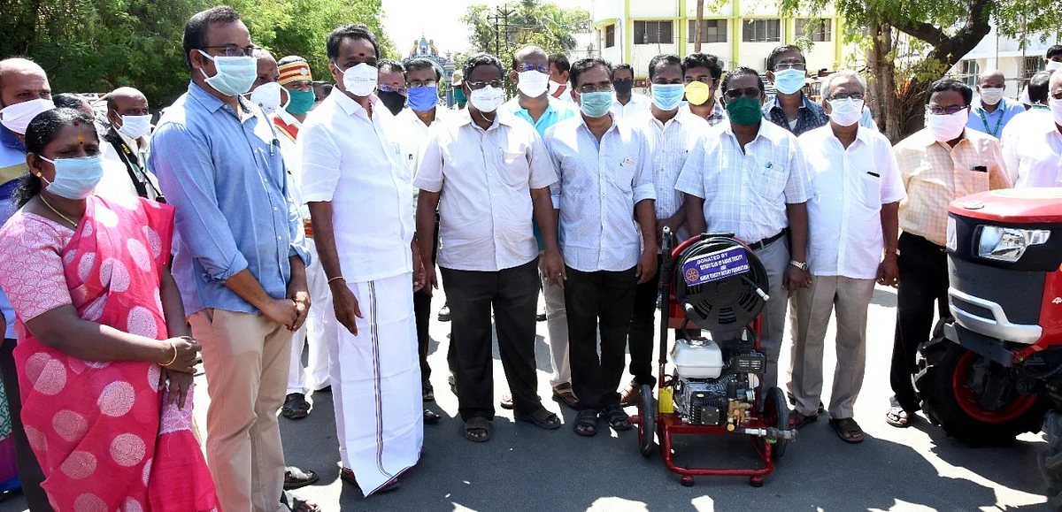 கிருமிநாசினி இயந்திரங்கள் தொடக்க விழாவில் எம்.ஆர்.விஜயபாஸ்கர்