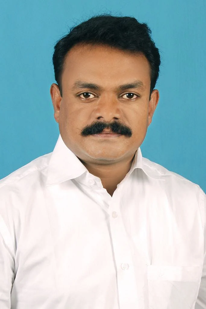 வழக்கறிஞர் அருள் துமிலன்