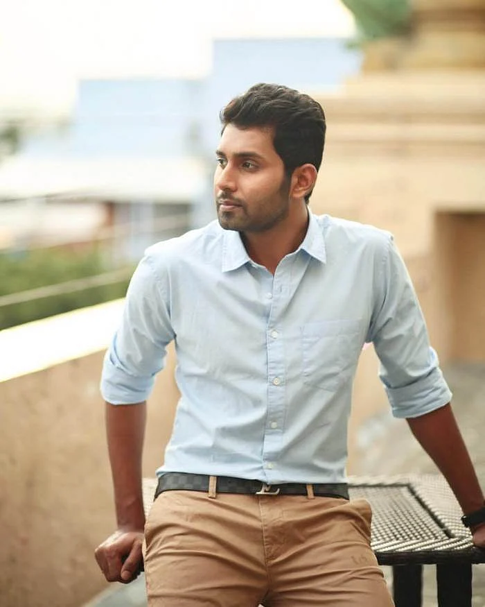 ஆதவ் கண்ணதாசன்