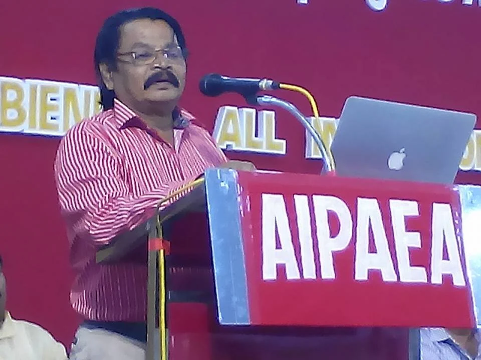 துரைப்பாண்டியன்