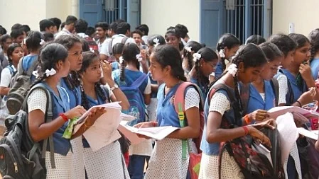 பத்தாம் வகுப்பு பொதுத்தேர்வு