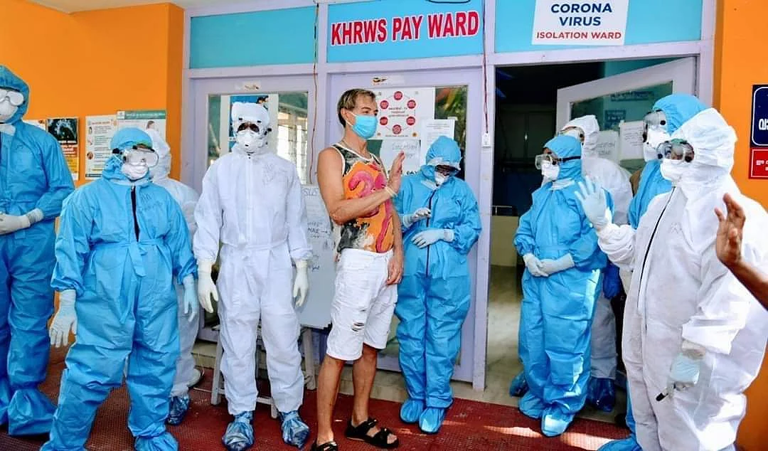 மருத்துவமனையில் இருந்து டிச்சார்ஜ் செய்யப்பட்ட ரோபட்டோ டொணோஸோ