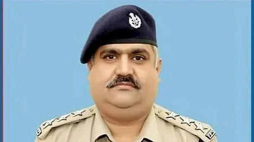 கொரோனாவால் உயிரிழந்த உதவி ஆணையர்