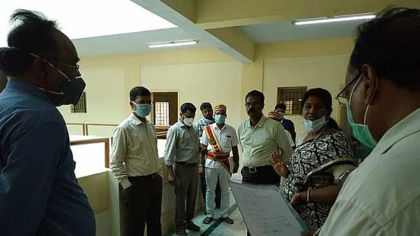 ஆண்டாள் அழகர் கல்லூரியில் ஆய்வு...