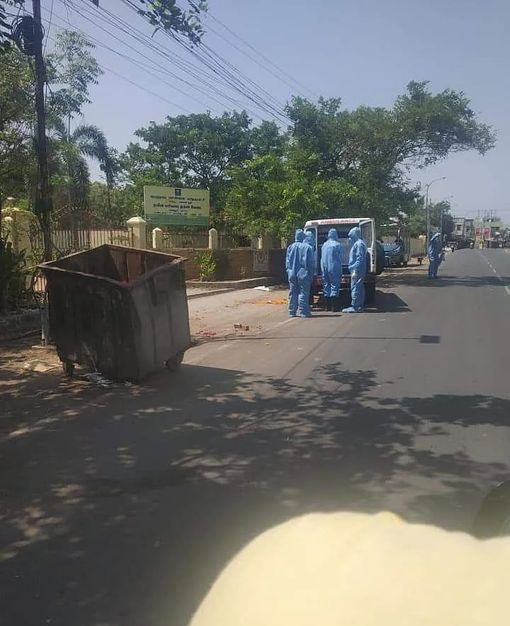 ஆம்புலன்ஸ்