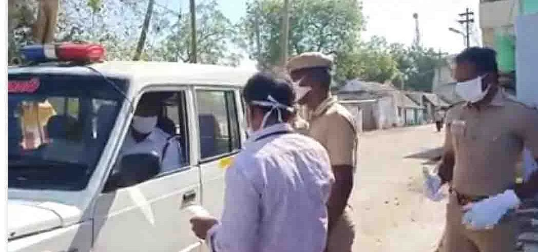 போலீஸ் பாதுகாப்பு