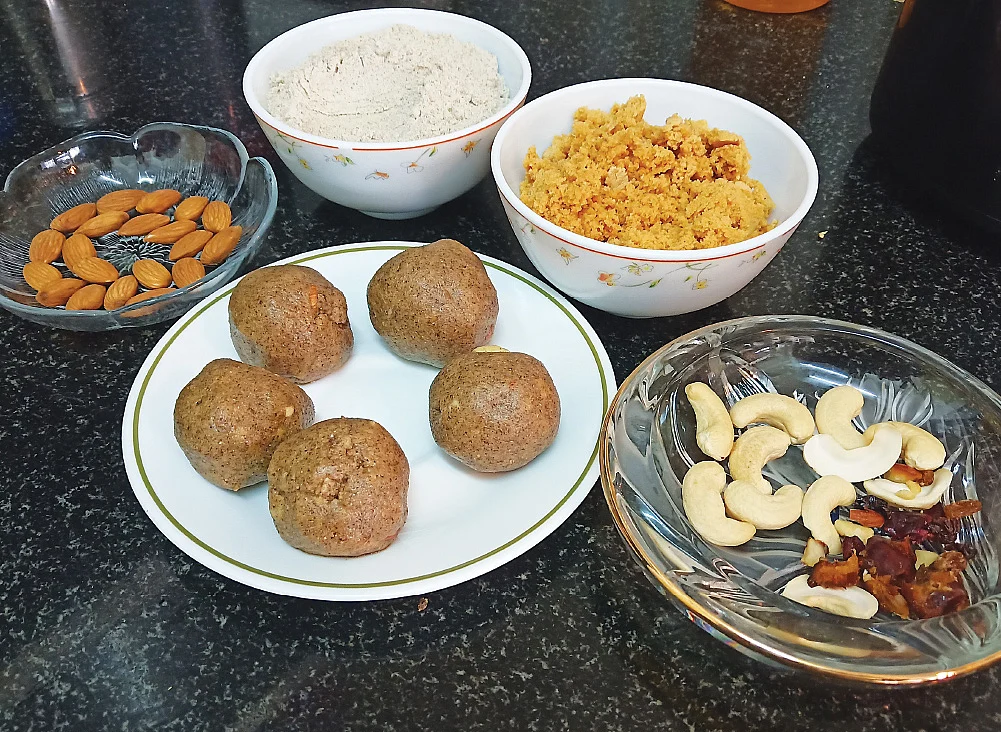 க்ளோ ஸ்கின் லட்டு