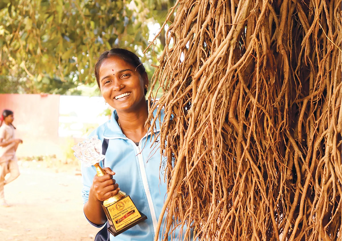 சிலம்பம் சூர்யா