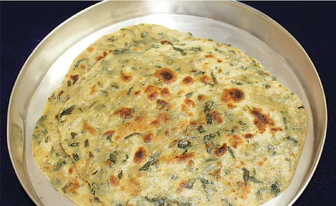 துளசி கோதுமை பராத்தா