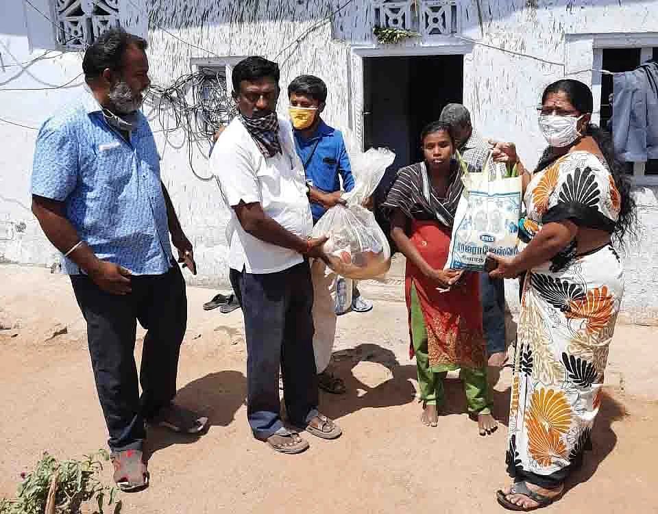 தாசில்தார் மூலம் உதவி