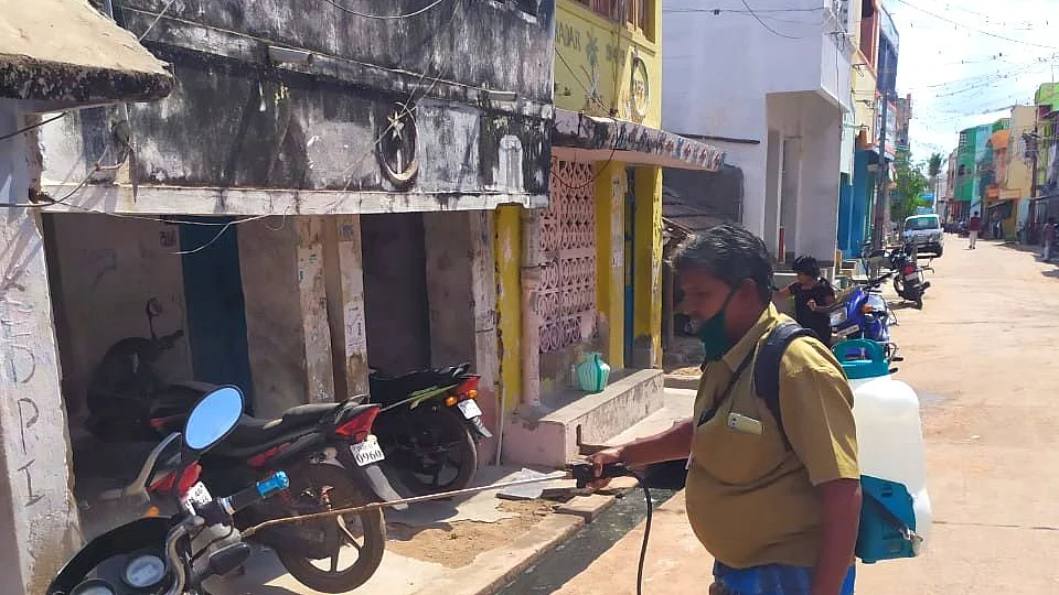 தூய்மைப் பணியாளர் அய்யாதுரை