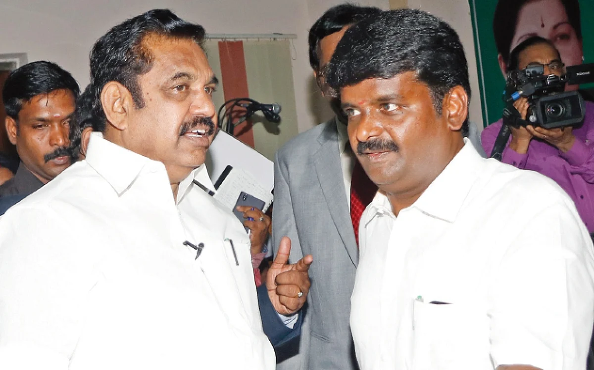 எடப்பாடி பழனிசாமி, விஜயபாஸ்கர்