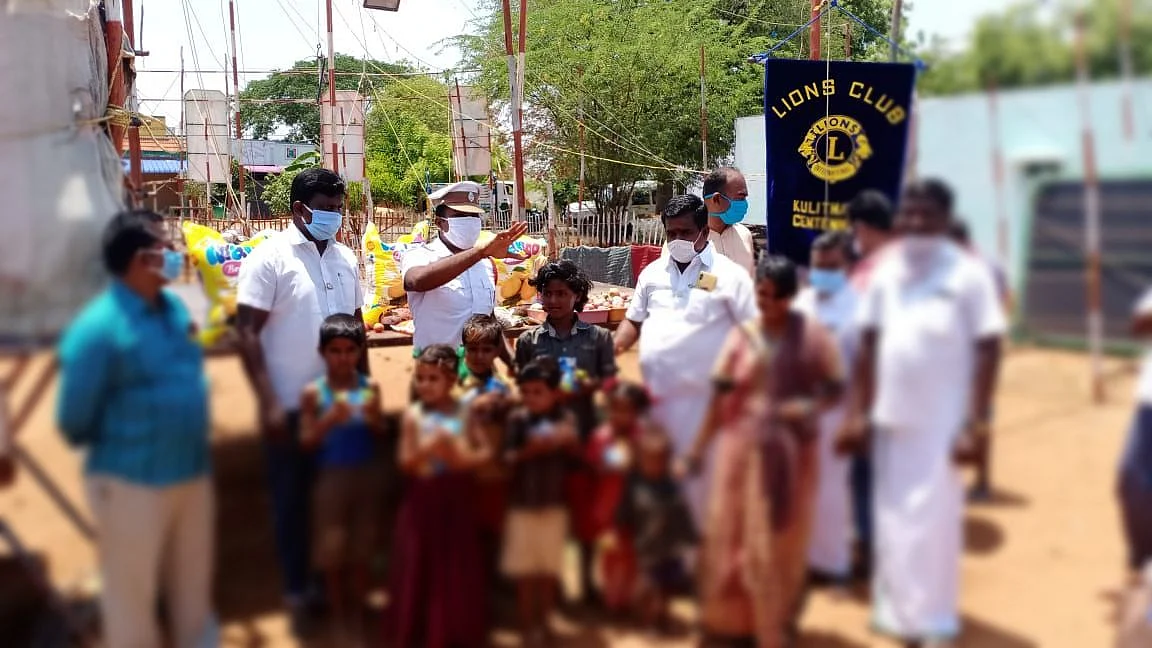 சர்க்கஸ் குழந்தைகளோடு கார்த்திகேயன்