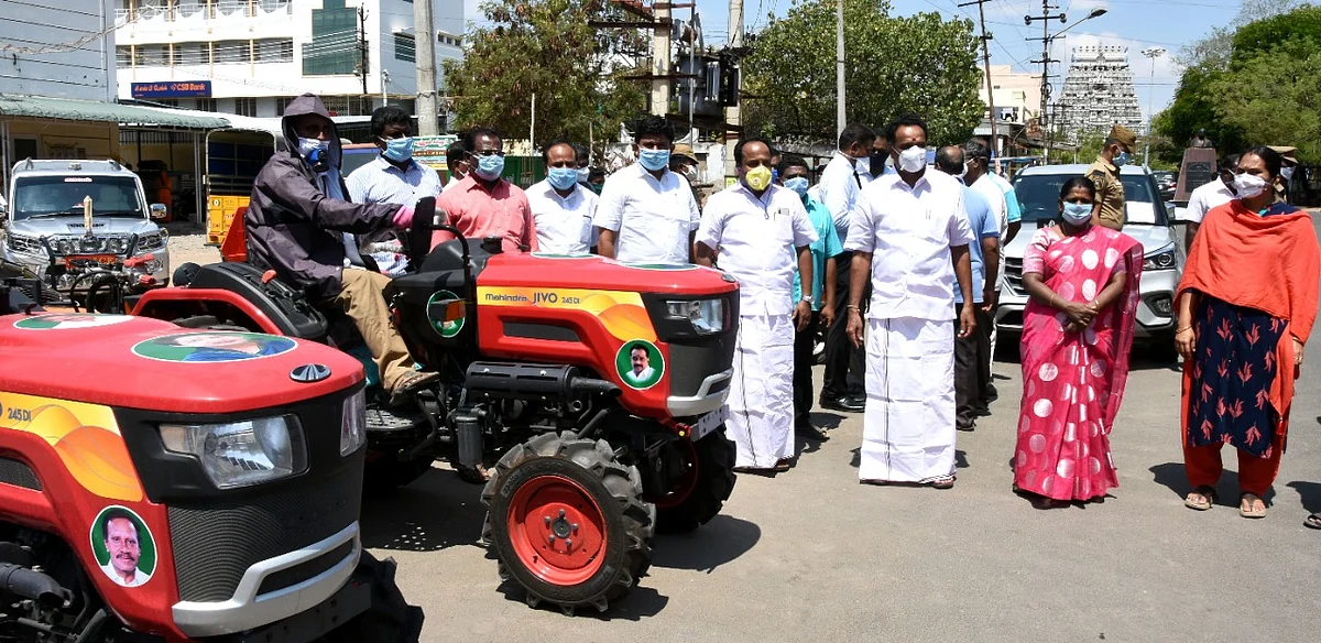 கிருமிநாசினி இயந்திரங்கள் தொடக்க விழாவில் எம்.ஆர்.விஜயபாஸ்கர்