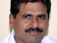 'உடலை அடக்கம் செய்ய என் ஒரு ஏக்கர் நிலத்தைத் தருகிறேன்!' - மனிதம் போற்றும் கோவை ம.தி.மு.க பிரமுகர்