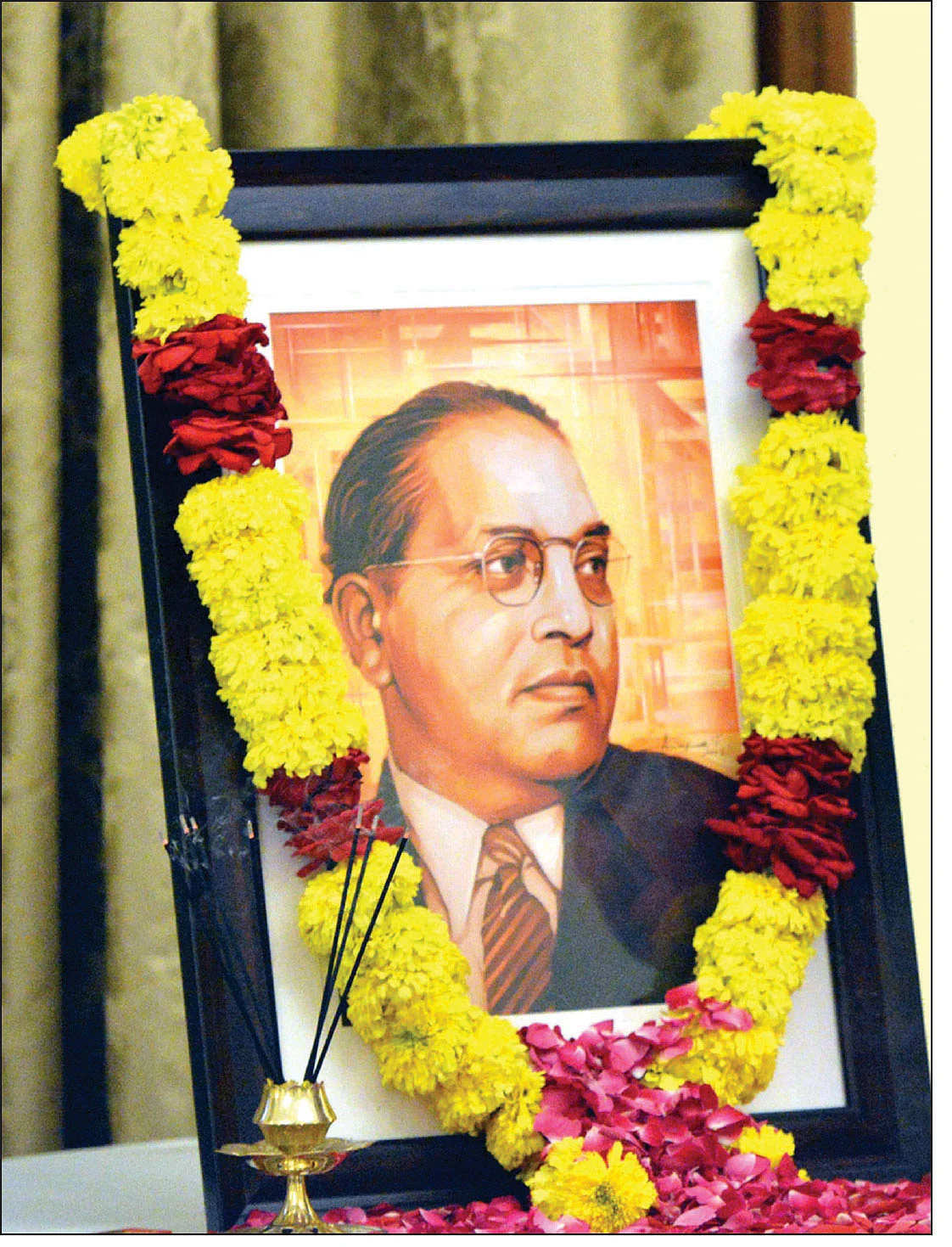 அம்பேத்கருக்கு மரியாதை... ஆனந்த் டெல்டும்டேவுக்கு சிறை!