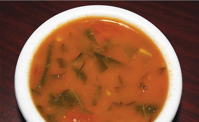 மணத்தக்காளிக்கீரைக் குழம்பு