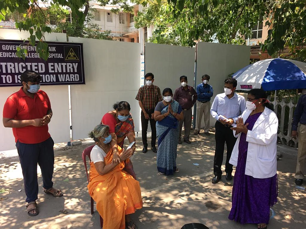 பேரனிடமிருந்து 84 வயதுப் பாட்டிக்கு பரவிய கொரோனா! - சென்னையில் குணமடைந்த டாக்டர் குடும்பம்