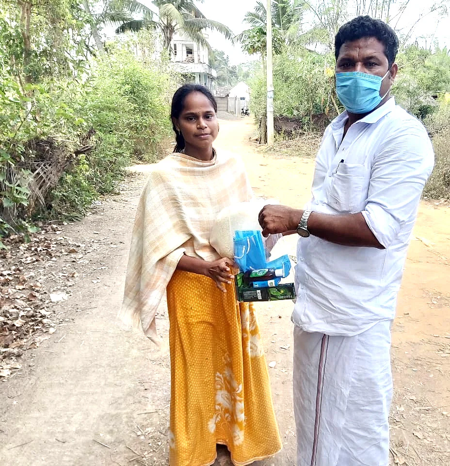 தி.மு.கவினர்