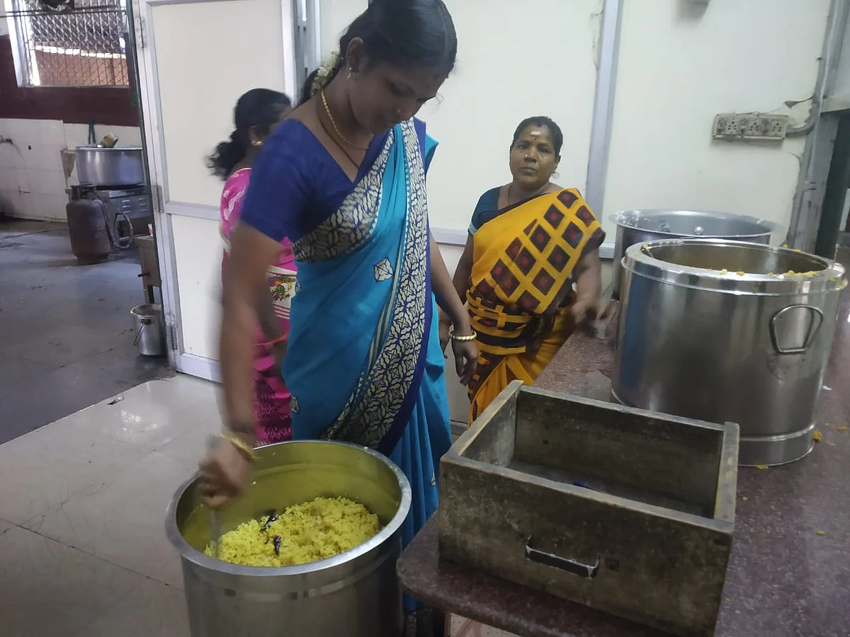 அம்மா உணவகம்