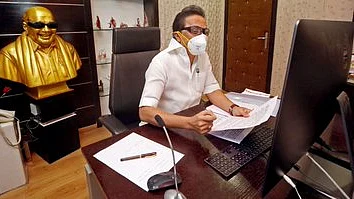 ஸ்டாலின்