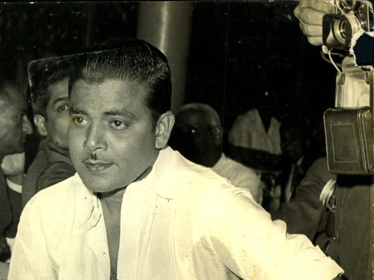 `தமிழ் சினிமாவின் முழுமுதல் இளமையான இயக்குநர்... The Name Is Sridhar!'