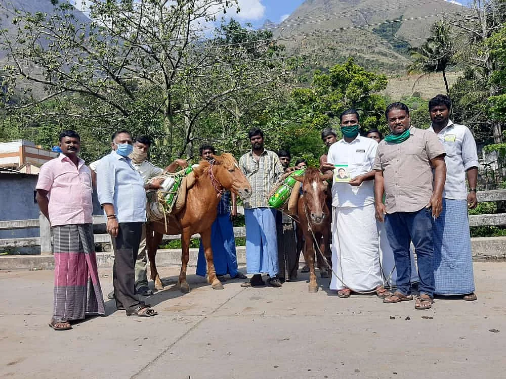மலை கிராமங்களுக்கு அனுப்பப்பட்ட அத்யாவசியப் பொருள்கள்.
