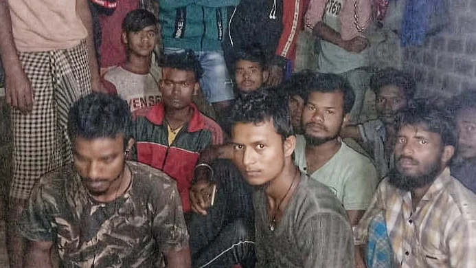 ஜார்க்கண்ட் இளைஞர்கள்.
