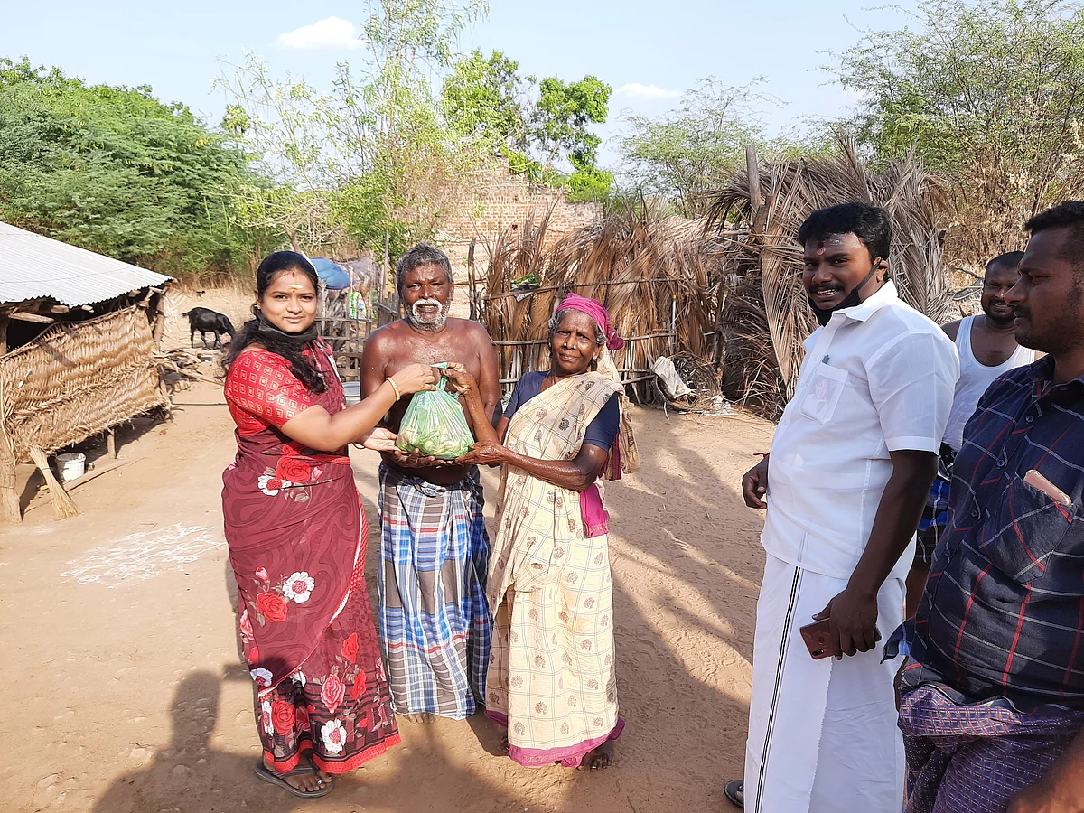 வீடுகளுக்கே சென்ற காய்கறிகள்