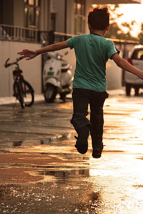kid playing