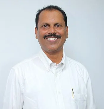 நிதி ஆலோசகர் ஸ்ரீதரன்