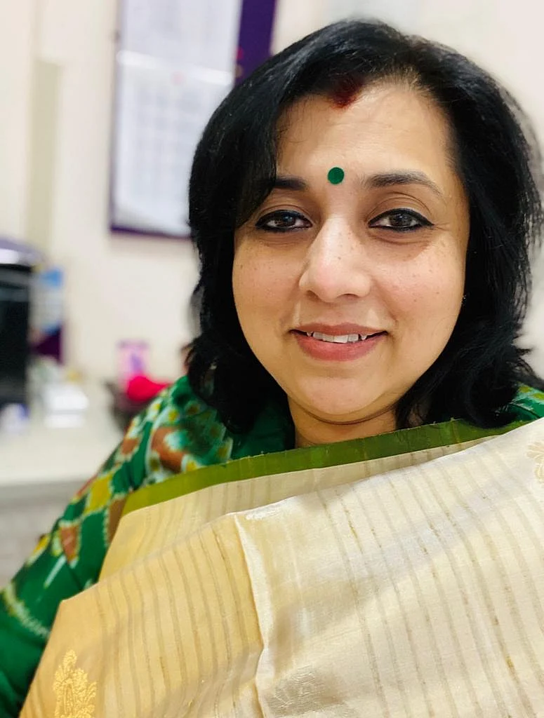 மகப்பேறு மருத்துவர் விஷ்ணு வதனா