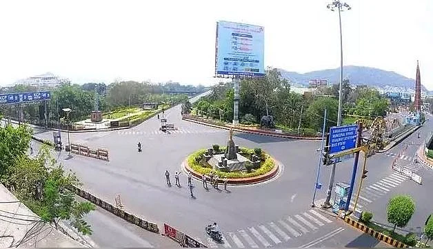 30 பேருக்கு கொரோனா எப்படி வந்தது..?! -டிரேஸ் செய்ய முடியாமல் விழிபிதுங்கும் அதிகாரிகள்