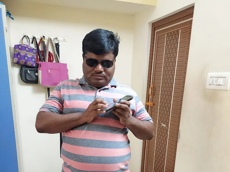 ஓட்டெடுப்பு முதல் உளவியல் ஆலோசனை வரை... விழிச்சவால் கொண்டவர்களுக்காக இயங்கும் டெலிகிராம் குரூப்!