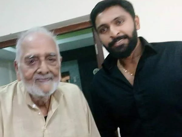 '' 'கட்டபொம்மன்' நடிகர்கள்ல நான் மட்டும்தான் மிச்சமிருக்கேன்!''- ‘ஜாக்சன் துரை’ பார்த்திபன்