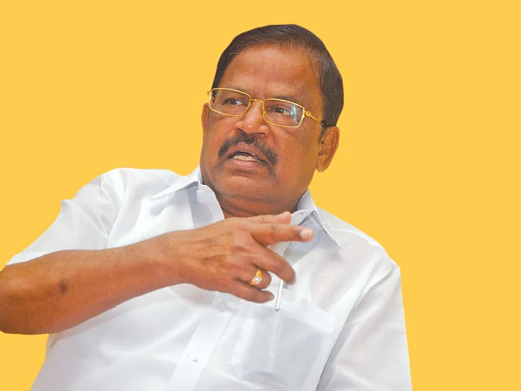 “ஐ.பி., நேருவைப் போலத்தான் என்னை நடத்தியதா தி.மு.க?”