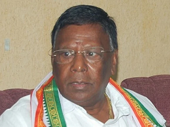 `கடலூர், விழுப்புரம் மக்களுக்குத் தடை..!' -ஊரடங்கு விதிகளைத் தளர்த்திய நாராயணசாமி