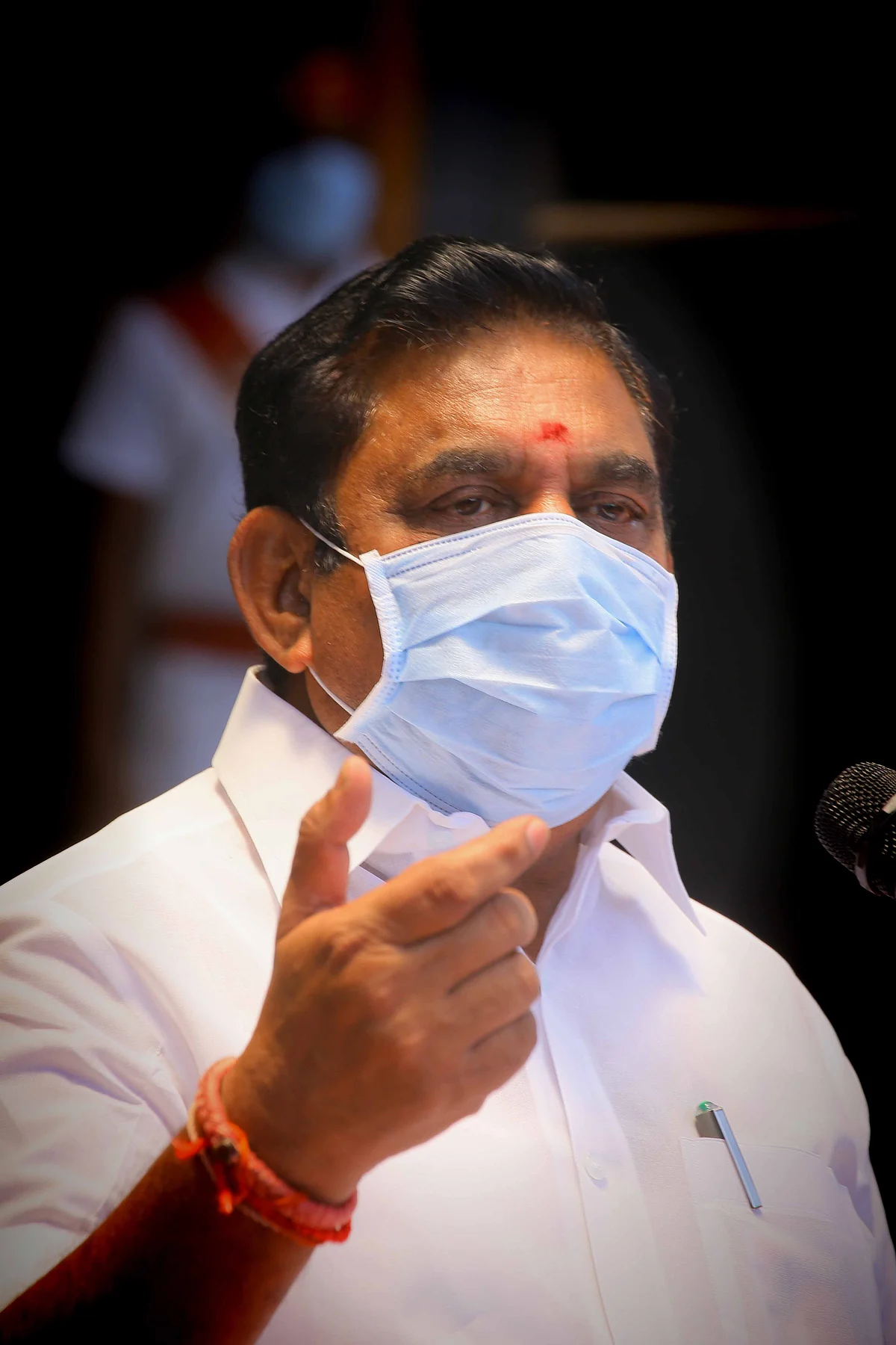 பழனிசாமி