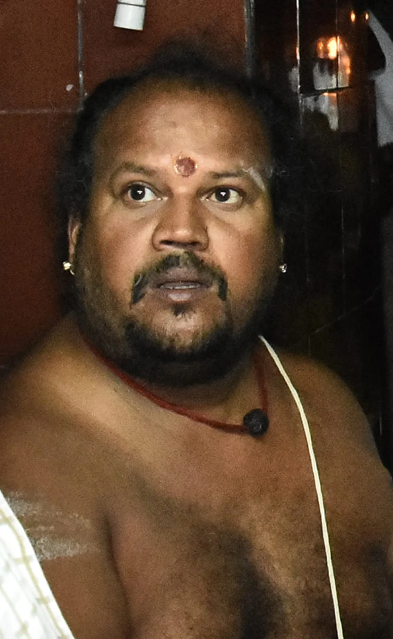 அர்ச்சகர் நடராஜ்