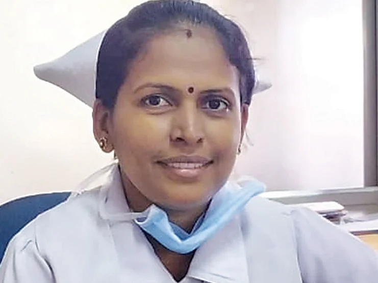என்னை நம்பியிருப்பது என் குடும்பம் மட்டுமல்ல... பல ஆயிரம் குடும்பங்கள்! - காளியம்மாள்