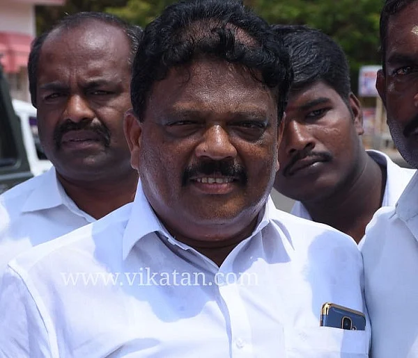 ஞானதிரவியம் எம்.பி