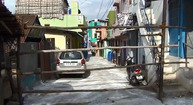 தேவதானப்பட்டில் மூடப்பட்டுள்ள தெரு