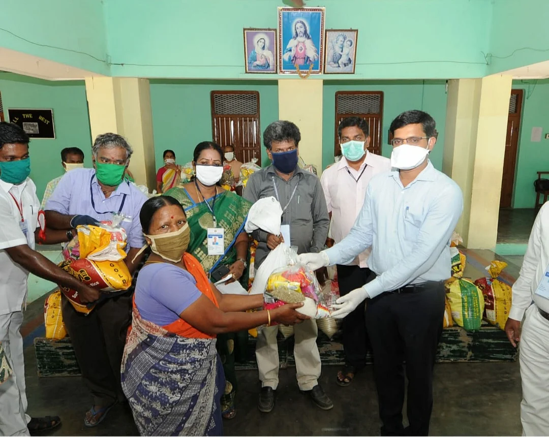 உதவிப்பொருள்கள்
