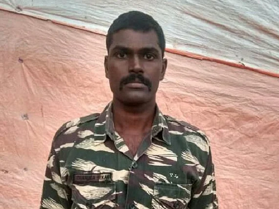தந்தைக்கு நேர்ந்த அதேசோகம் மகனுக்கும்!-எல்லையில் இறந்த தென்காசி வீரரின் குடும்பத்தை துரத்தும் துயரம்